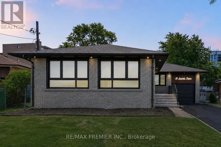 19 JACINTA DRIVE, Toronto