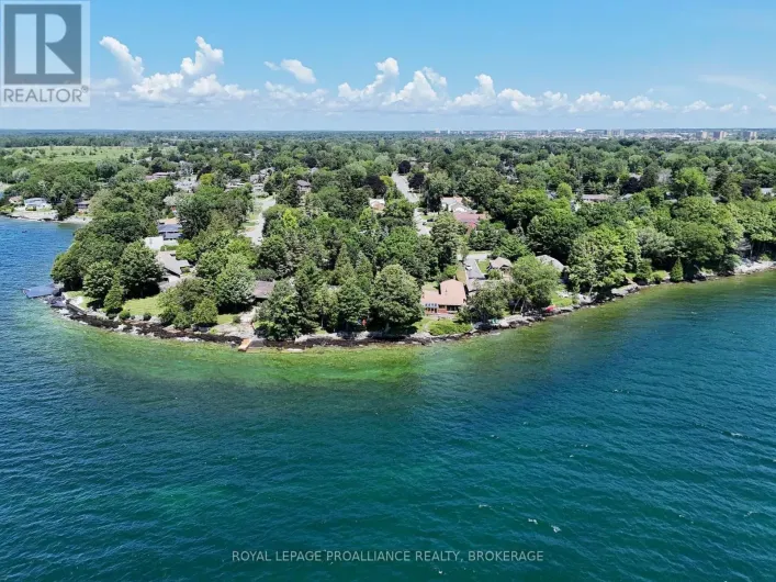 19 LAKELAND POINT DRIVE, Kingston