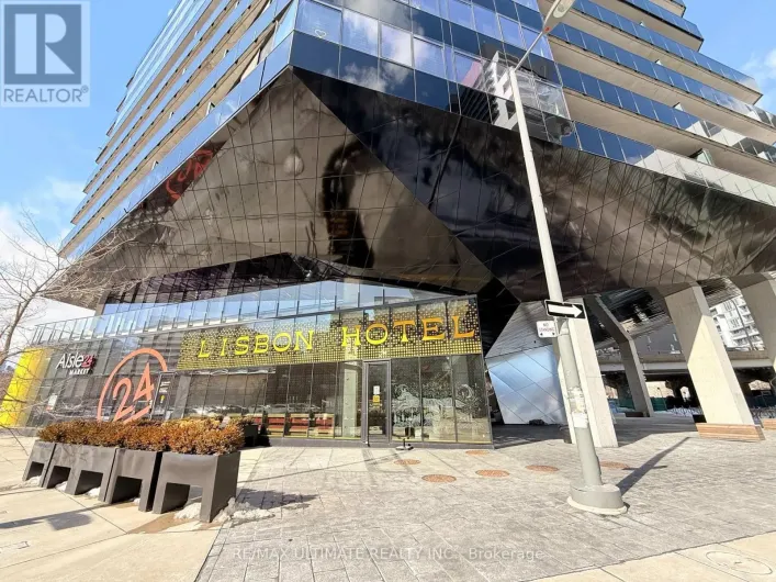 19 LAWREN HARRIS SQUARE, Toronto