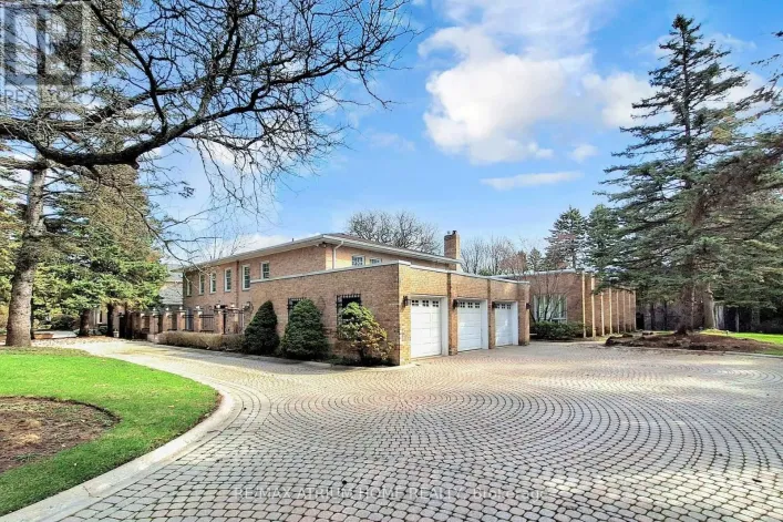 19 LIMCOMBE DRIVE, Markham