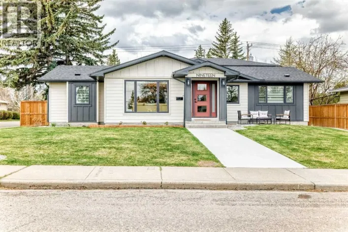 19 Mackay Drive SW, Calgary