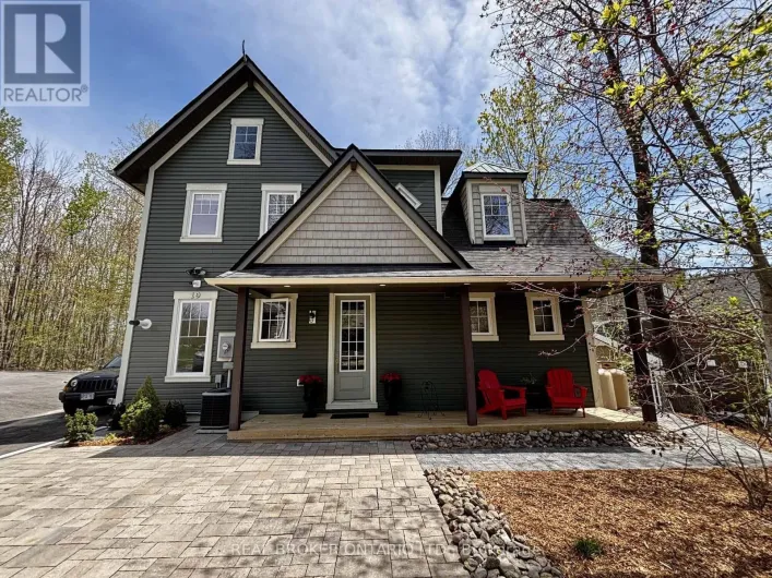 19 MARINA VILLAGE DRIVE, Georgian Bay