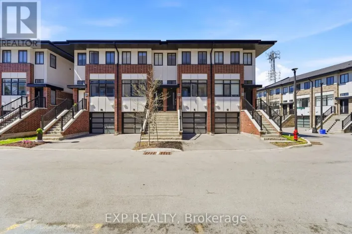19 MARKLE CRESCENT, Hamilton