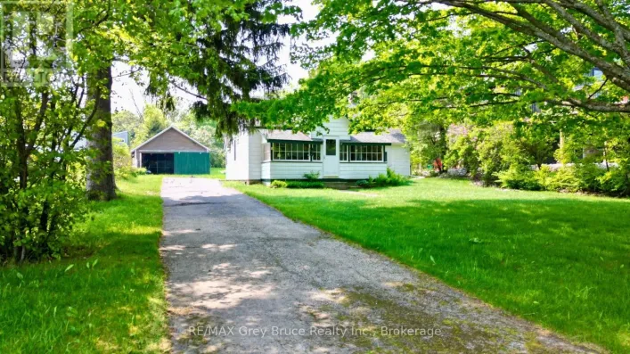 19 MILL STREET, Northern Bruce Peninsula