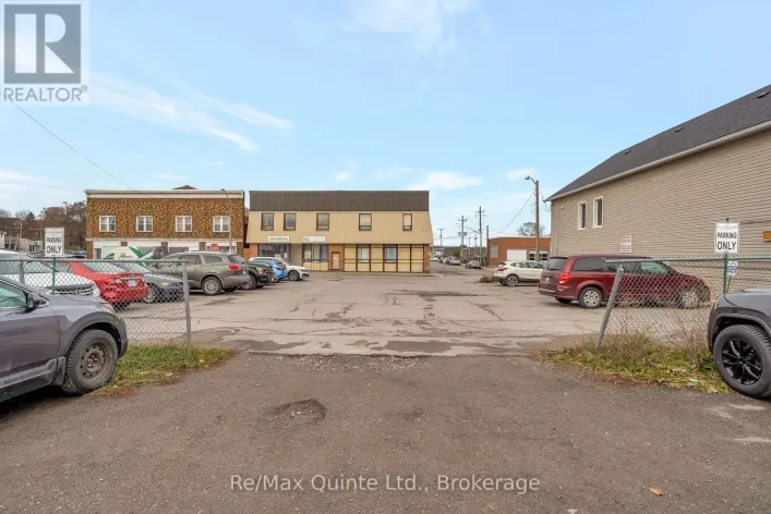 19 MURPHY STREET, Quinte West