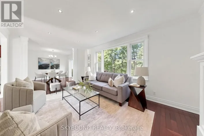 19 RIVERVIEW HEIGHTS, Toronto