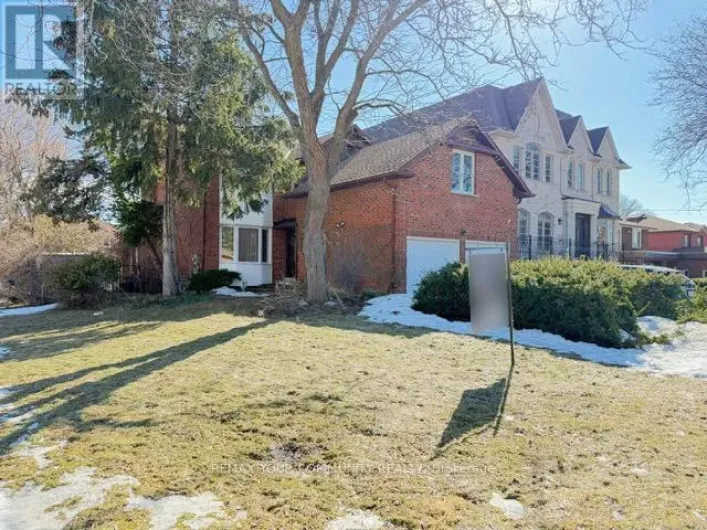 19 ROOSEVELT DRIVE, Richmond Hill