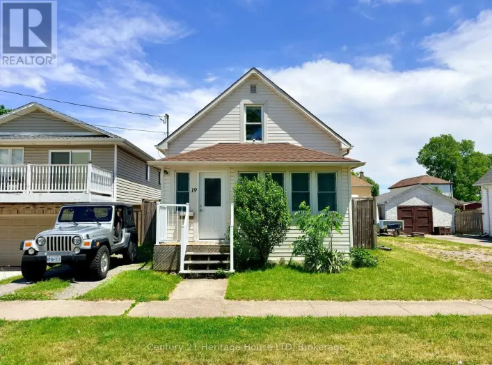 19 SANTONE AVENUE, Welland