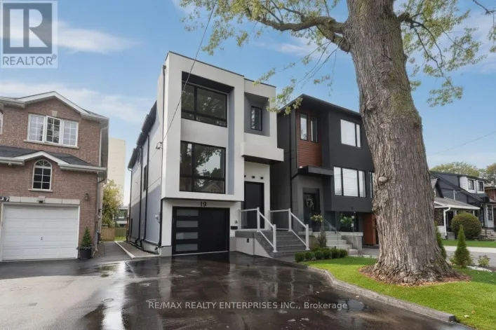 19 SIMPSON AVENUE, Toronto