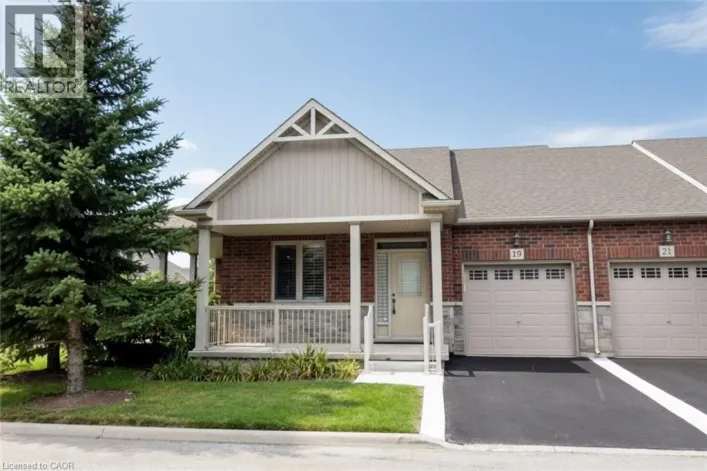 19 STICKLAND Lane, Binbrook