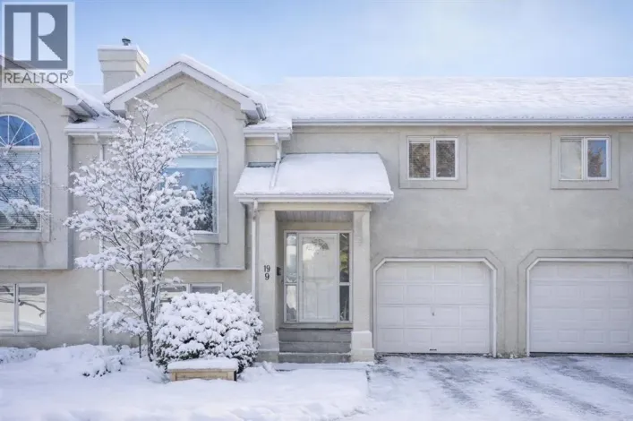 19 Sunlake Gardens SE, Calgary