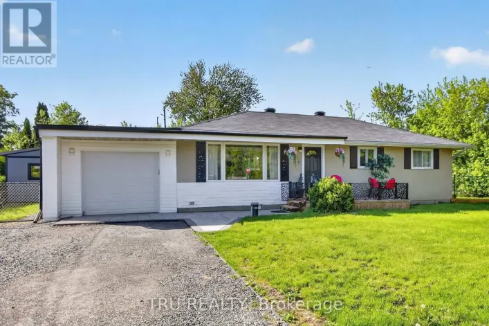 19 TODD DRIVE, Ottawa