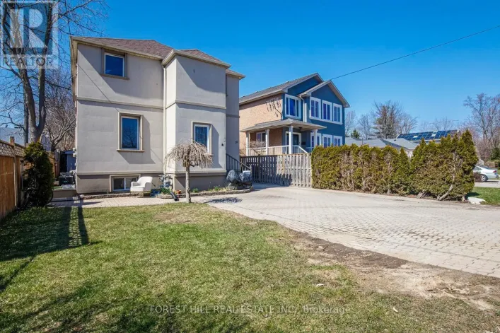 19 TROY STREET, Mississauga
