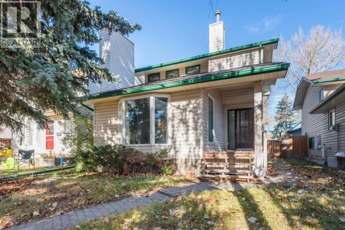 19 Woodglen Grove SW, Calgary