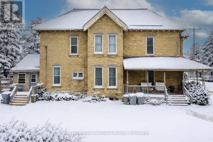 190 ALBERT STREET, Central Huron