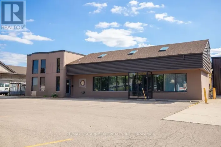 190 HEMPSTEAD DRIVE, Hamilton