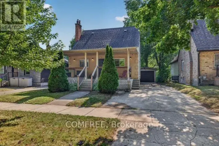 House for sale: 190 RATHOWEN STREET, London North