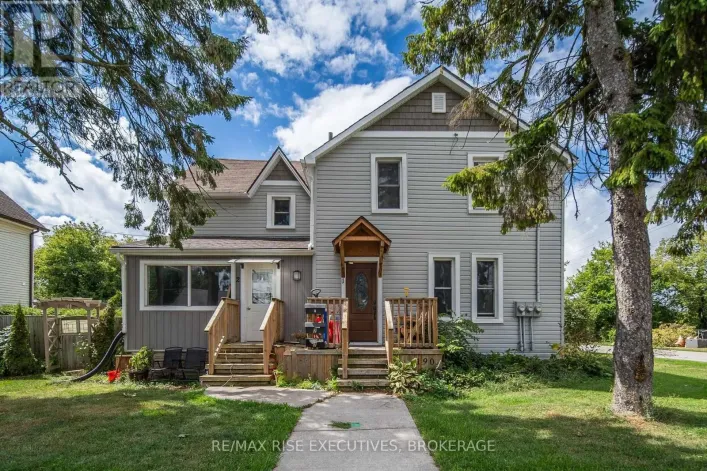 190 VICTORIA AVENUE, Gananoque