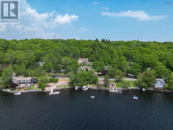 1900 Waverley Road, Waverley