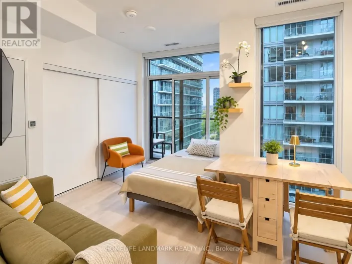 1903 NORTH TOWER - 117 BROADWAY AVENUE, Toronto