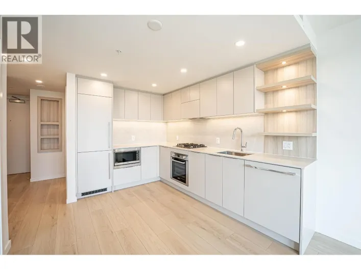 1904 311 ALDERSON AVENUE, Coquitlam