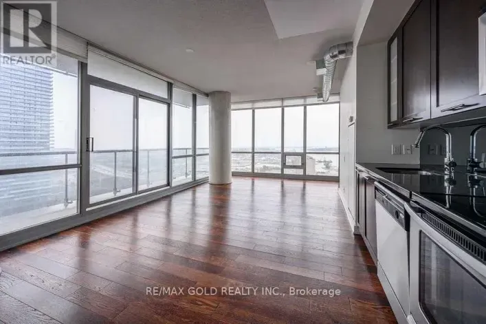 Apartment for rent: 1904 - 33 MILL STREET, Toronto