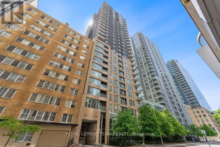 1904 - 40 NEPEAN STREET, Ottawa