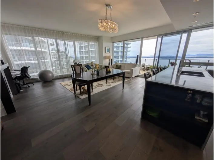 1905 1500 MARTIN STREET, White Rock