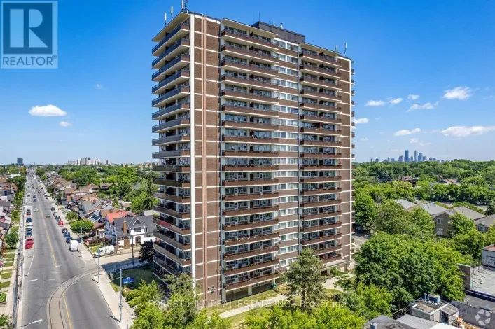 1905 - 161 OAKWOOD AVENUE, Toronto