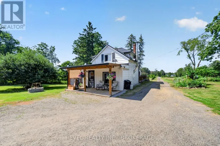 1905 RUTLEDGE ROAD, Frontenac
