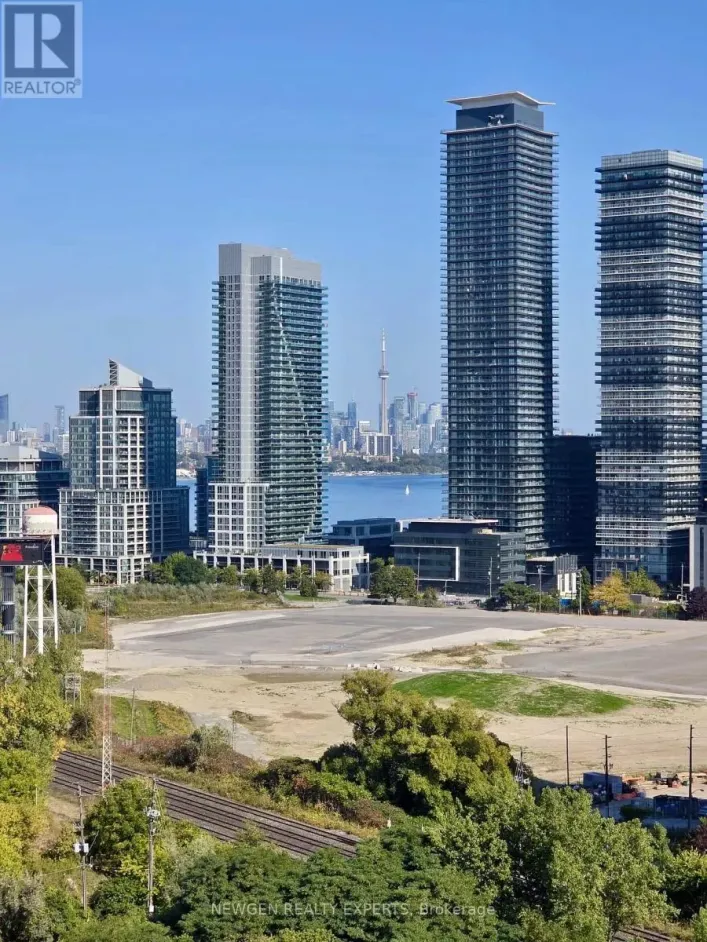 1906 - 185 LEGION ROAD N, Toronto