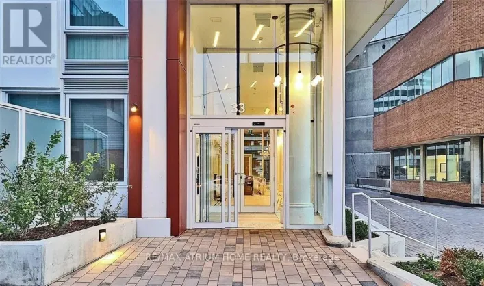 1906 - 33 HELENDALE AVENUE, Toronto