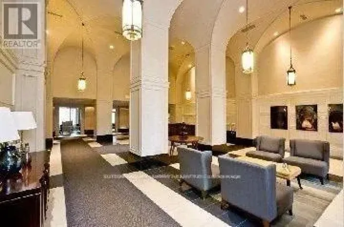 1906 - 388 PRINCE OF WALES DRIVE, Mississauga