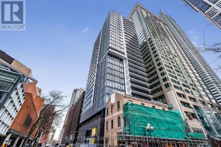 1906 - 771 YONGE STREET, Toronto