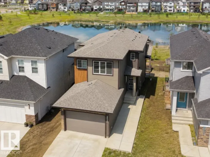 House for sale: 19066 20A AV NW, Edmonton
