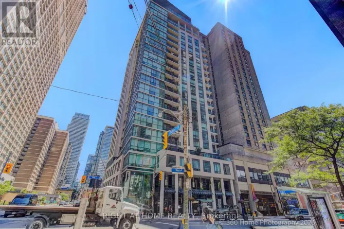 1907 - 1121 BAY STREET, Toronto