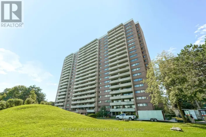 1907 - 250 SCARLETT ROAD, Toronto