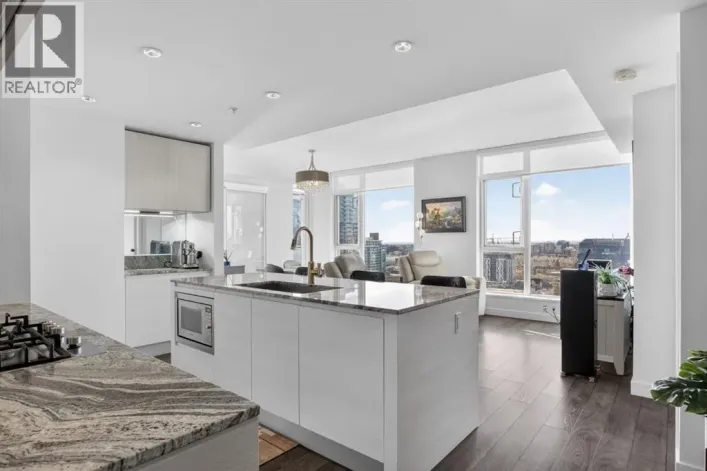 1907, 310 12 Avenue SW, Calgary