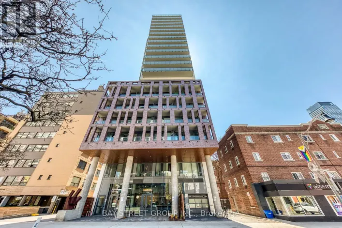 1907 - 81 WELLESLEY STREET E, Toronto