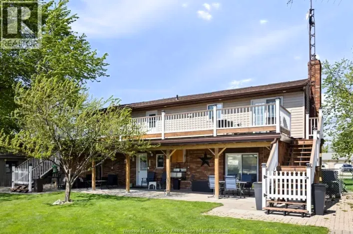 19079 BLUE WATER AVENUE, Lakeshore