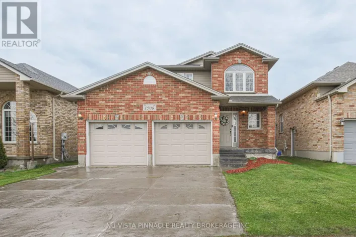 1908 CORONATION DRIVE, London North