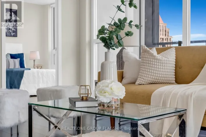 1909 - 510 CURRAN PLACE, Mississauga