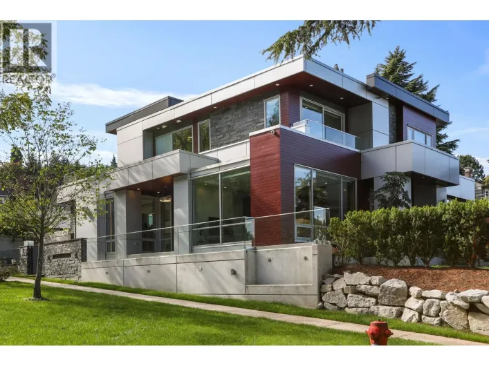 1909 DISCOVERY STREET, Vancouver