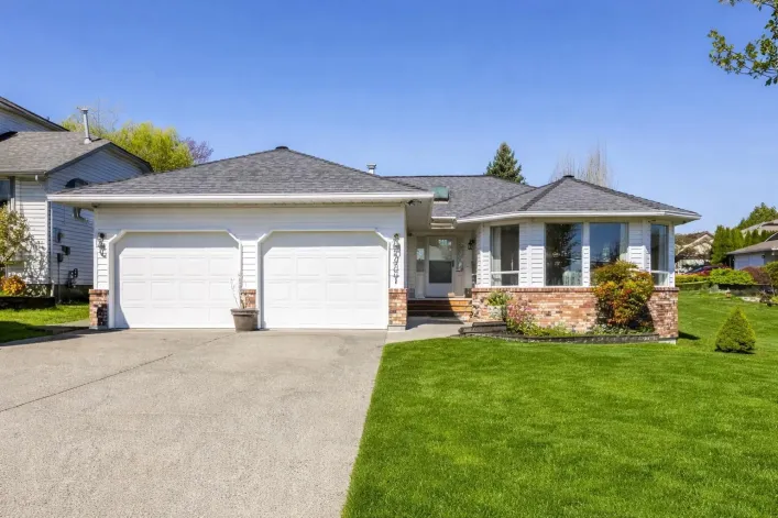 19091 61A AVENUE, Surrey