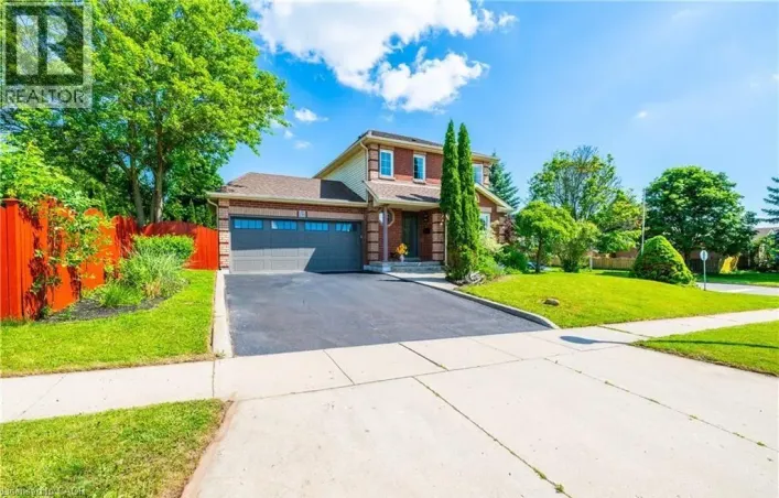191 STIRLING MACGREGOR Drive, Cambridge