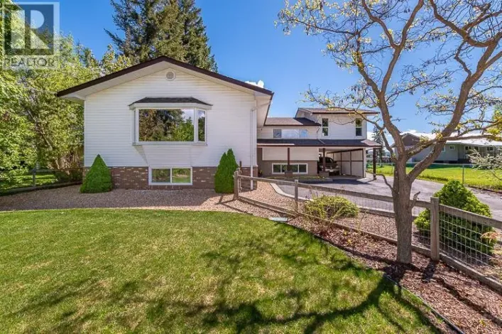 1910 30 Street SE, Salmon Arm