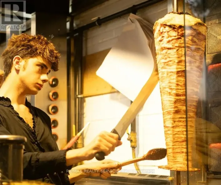 1910 KIPLING AVENUE, Toronto