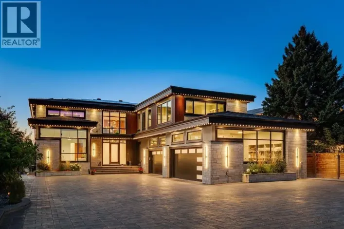 1911 52 Street NW, Calgary