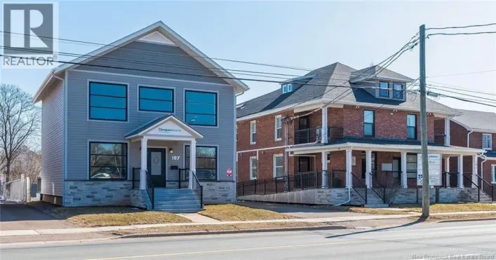 191-197 UniversitÃ© Avenue, Moncton