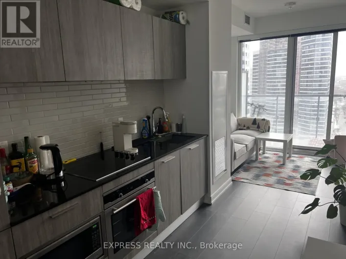 1912 - 3 GLOUCESTER STREET, Toronto